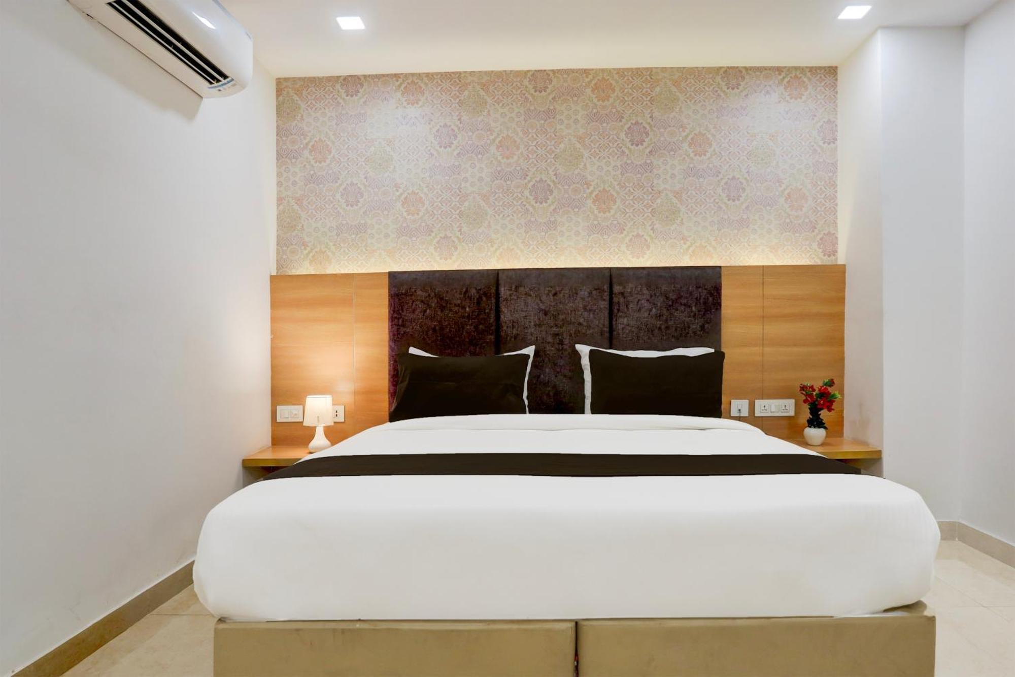 Palette Calista Premium Resort Samalkha Esterno foto